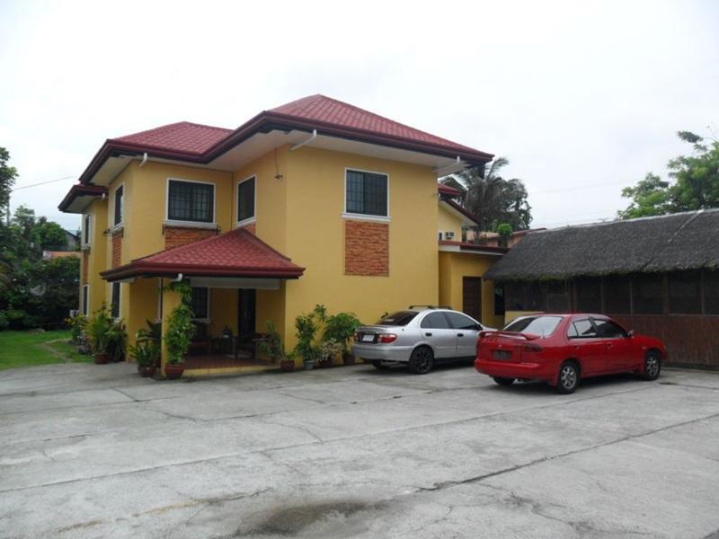 Jessar Apartelle Hotel Tagaytay City Exterior foto