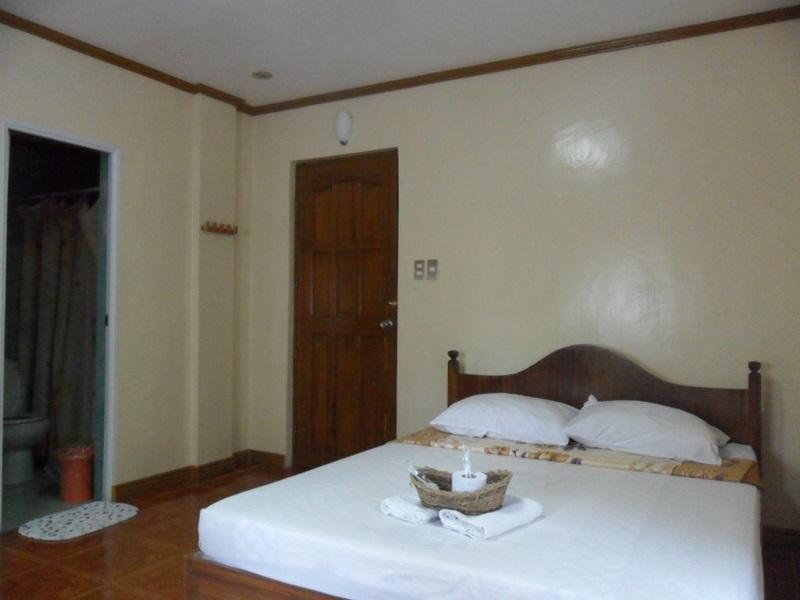 Jessar Apartelle Hotel Tagaytay City Exterior foto