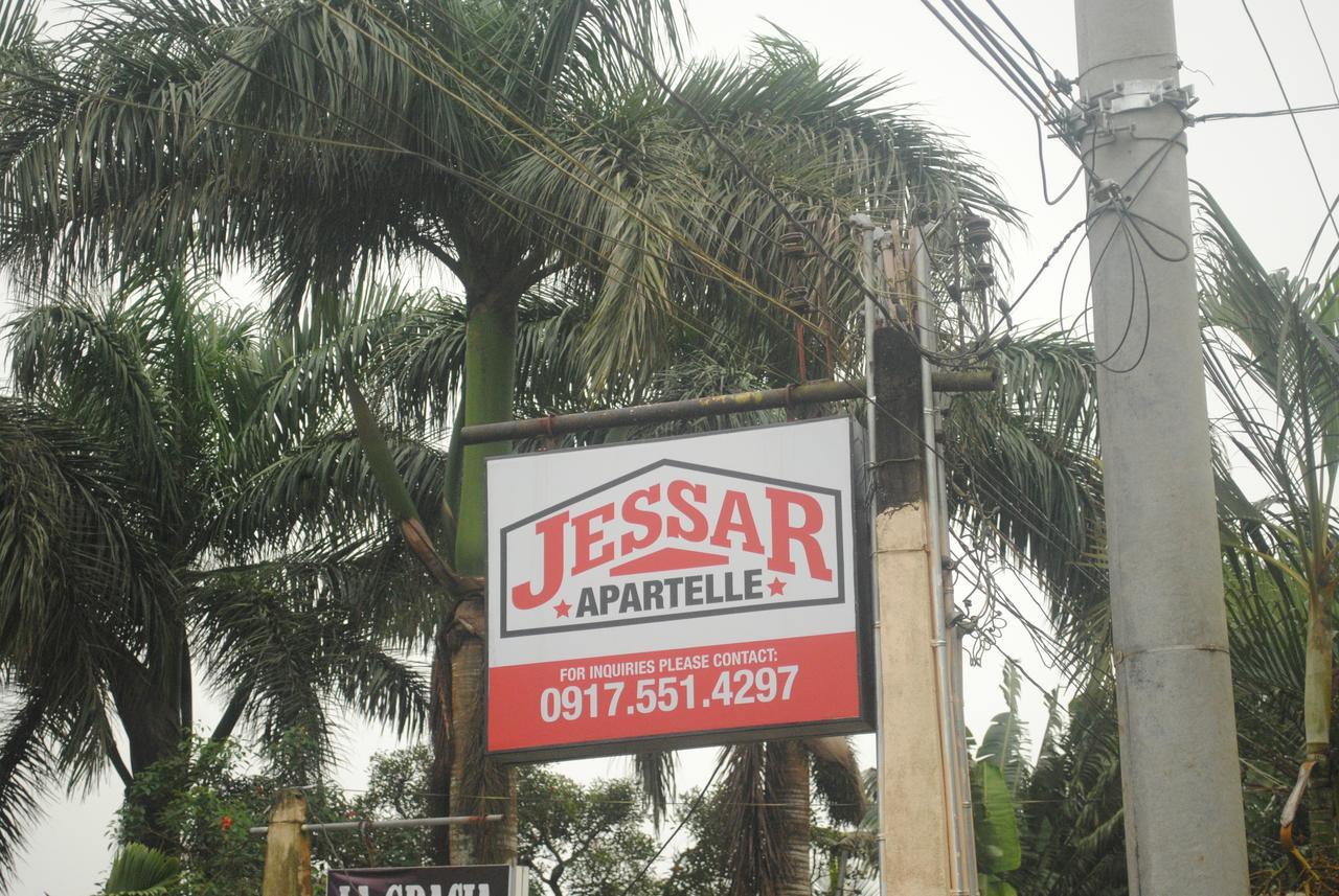 Jessar Apartelle Hotel Tagaytay City Exterior foto