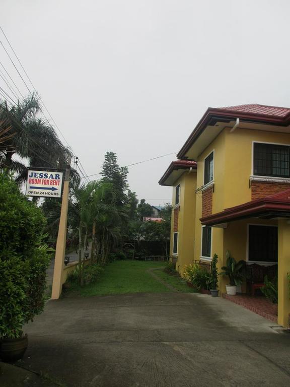 Jessar Apartelle Hotel Tagaytay City Exterior foto