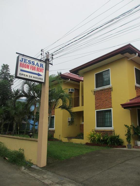 Jessar Apartelle Hotel Tagaytay City Exterior foto