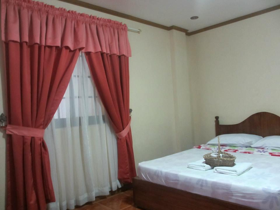 Jessar Apartelle Hotel Tagaytay City Cameră foto