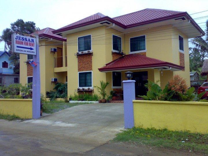 Jessar Apartelle Hotel Tagaytay City Exterior foto