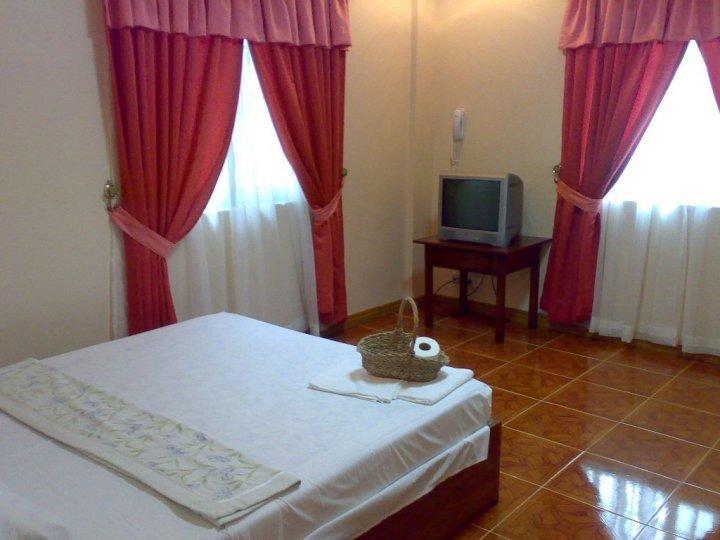 Jessar Apartelle Hotel Tagaytay City Cameră foto